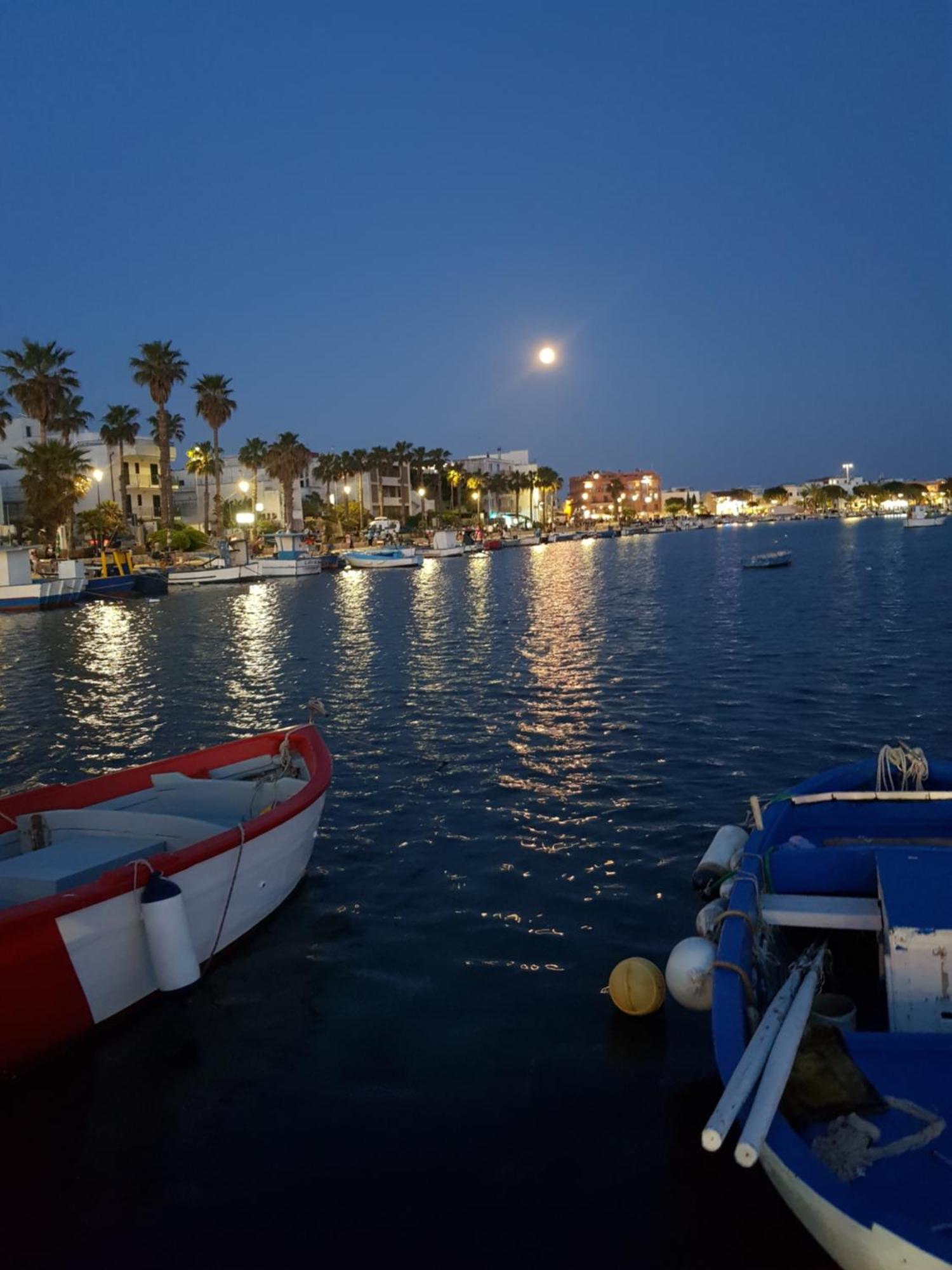 Willa Domus Mare Torre Lapillo Zewnętrze zdjęcie